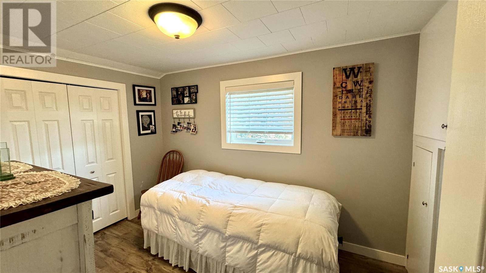 Photo 10 of 204 Grant Street, Davidson SK