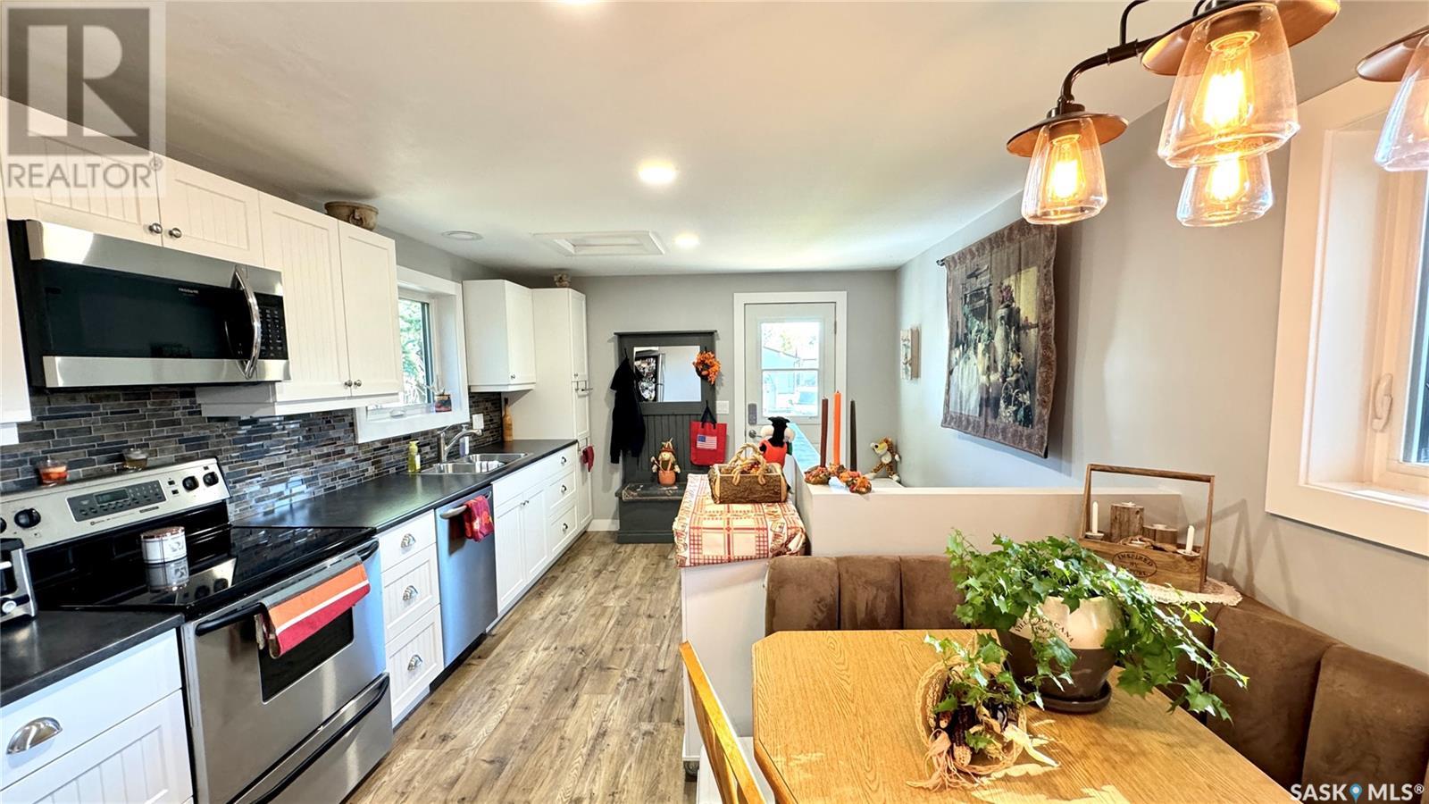 Photo 21 of 204 Grant Street, Davidson SK