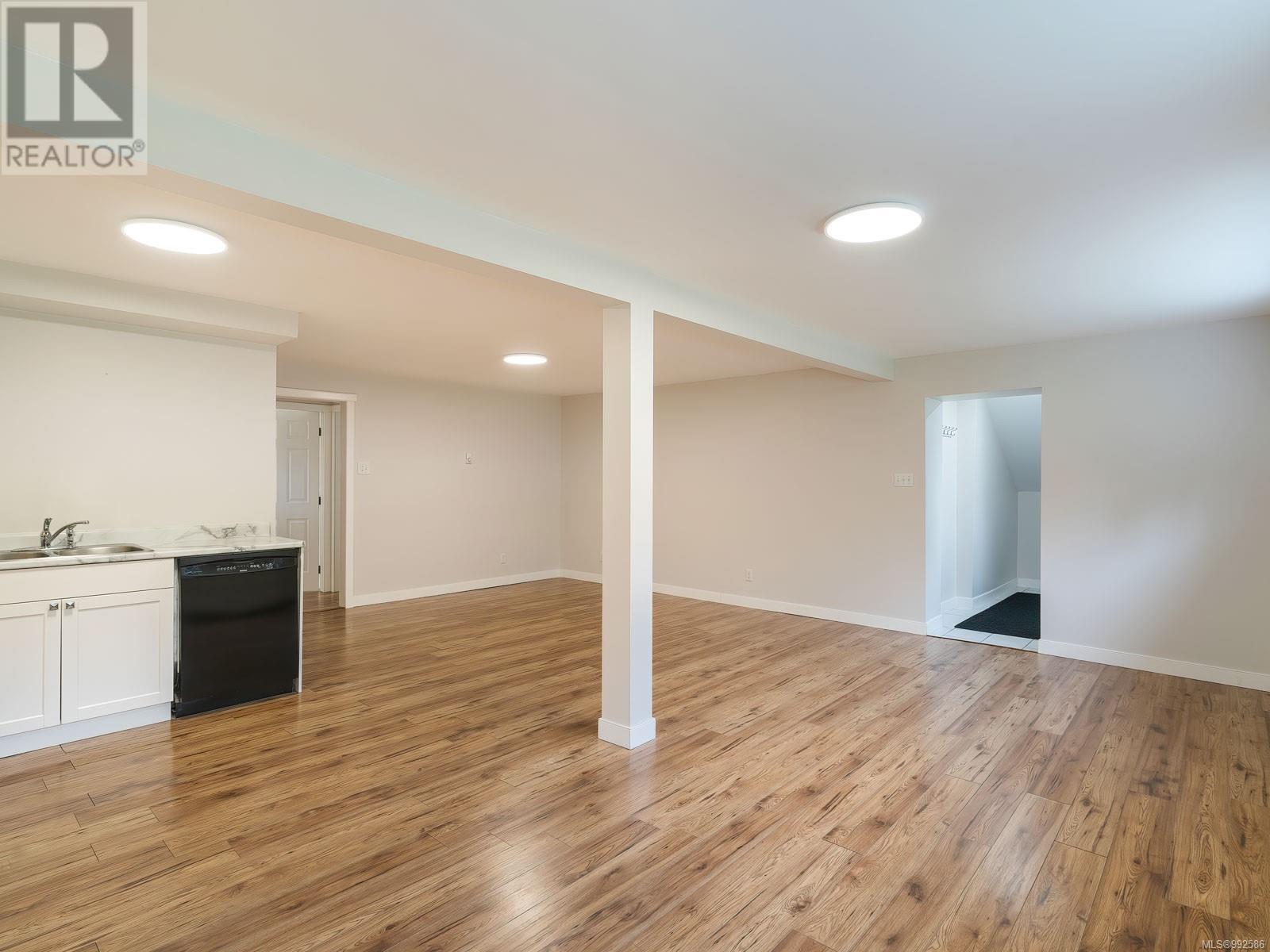 3513 Hallberg Rd, Nanaimo real estate listing 992586