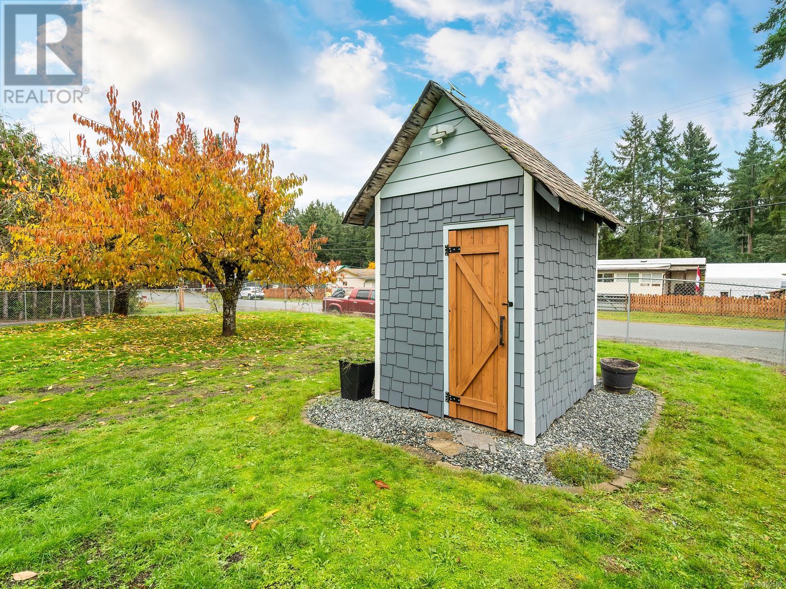 3513 Hallberg Rd, Nanaimo real estate listing 992586
