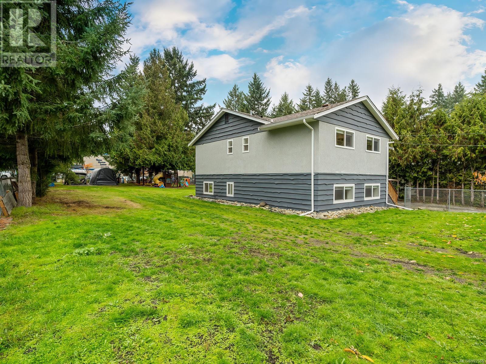3513 Hallberg Rd, Nanaimo real estate listing 992586