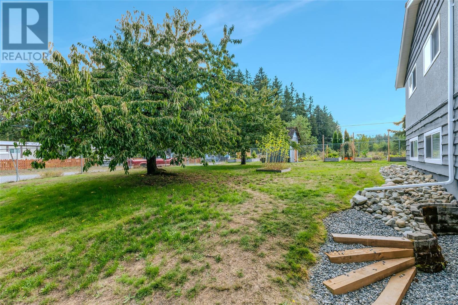 3513 Hallberg Rd, Nanaimo real estate listing 992586