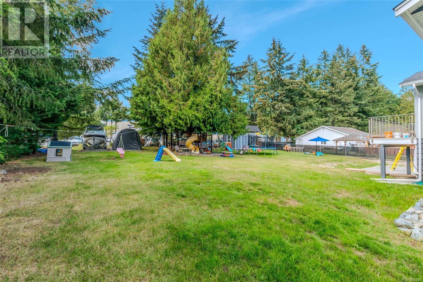 3513 Hallberg Rd, Nanaimo real estate listing 992586