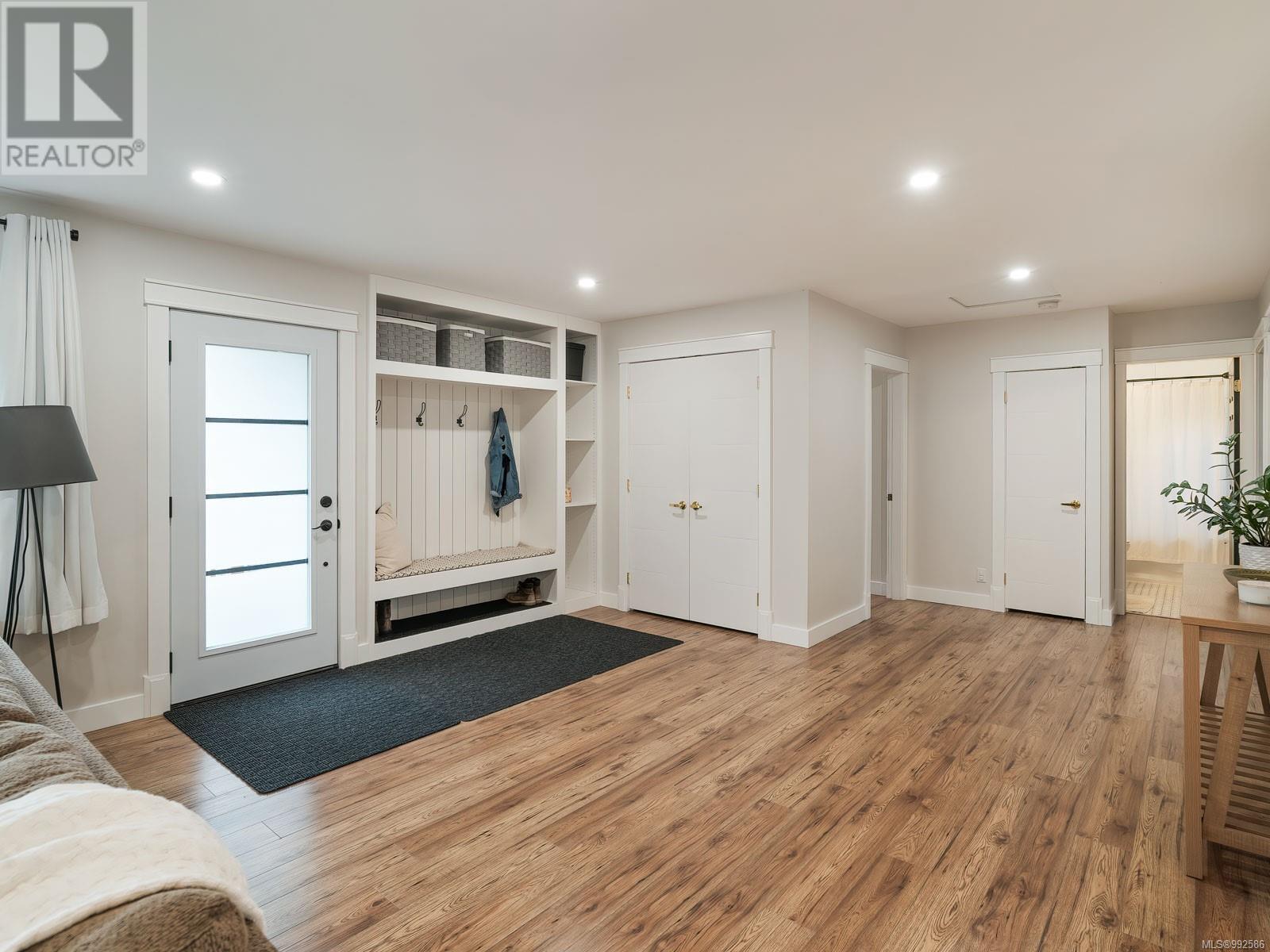 3513 Hallberg Rd, Nanaimo real estate listing 992586
