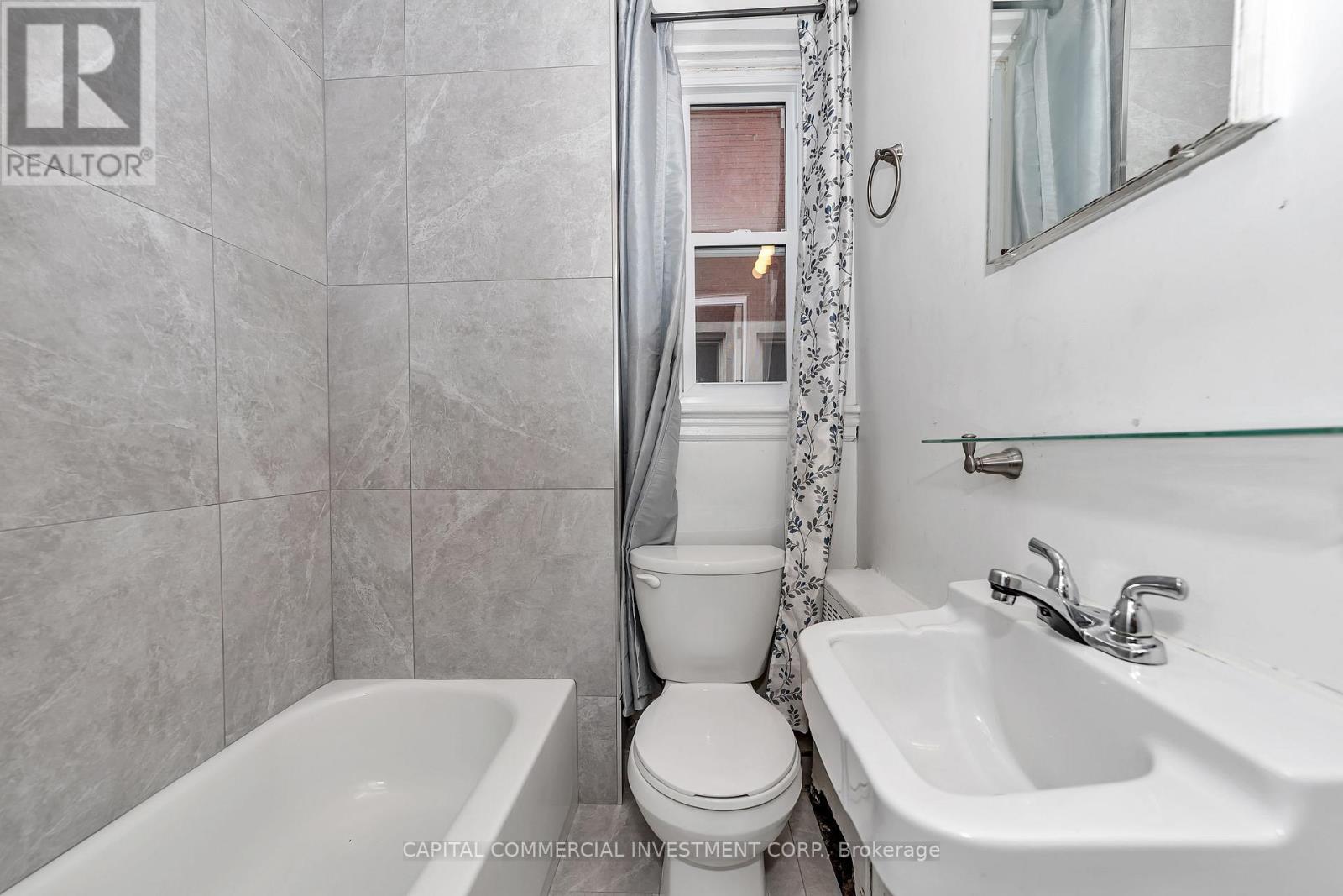 Photo 15 of 155 Marquette Avenue, Ottawa ON