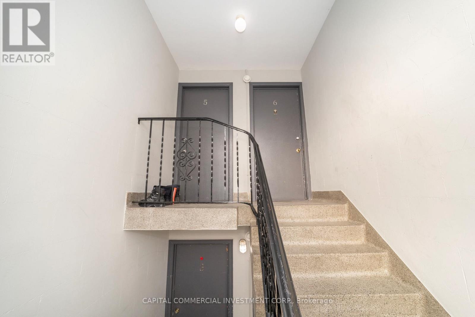 Photo 9 of 155 Marquette Avenue, Ottawa ON