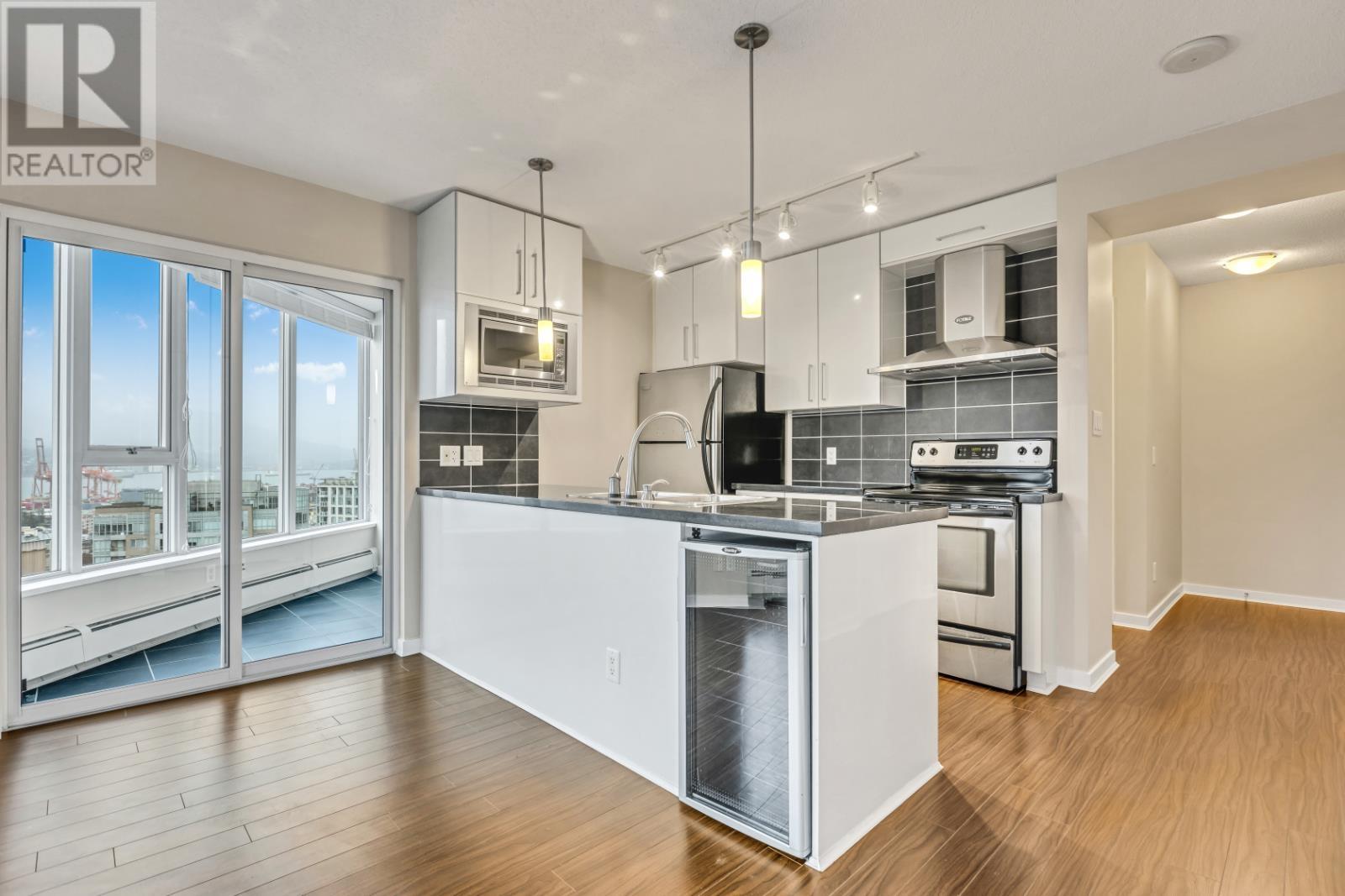 Photo 8 of 3201 689 Abbott Street, Vancouver BC