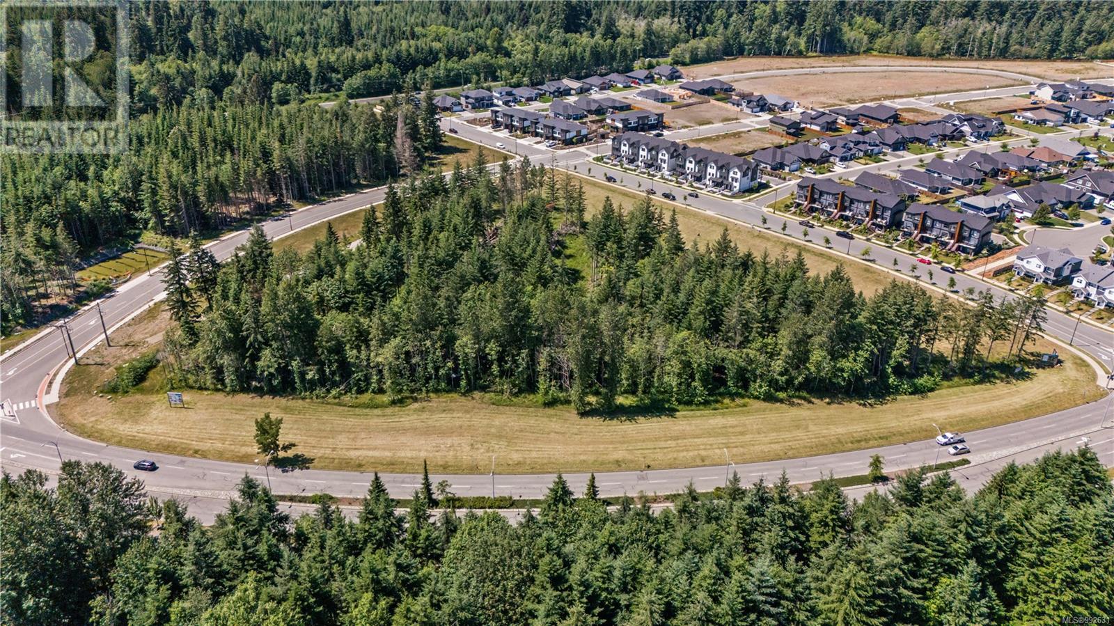 745 Beaver Creek Blvd, Campbell River real estate listing 992631