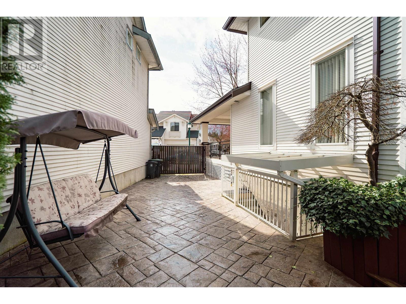 11876 SPRINGDALE DRIVE, Pitt Meadows real estate listing R2979214
