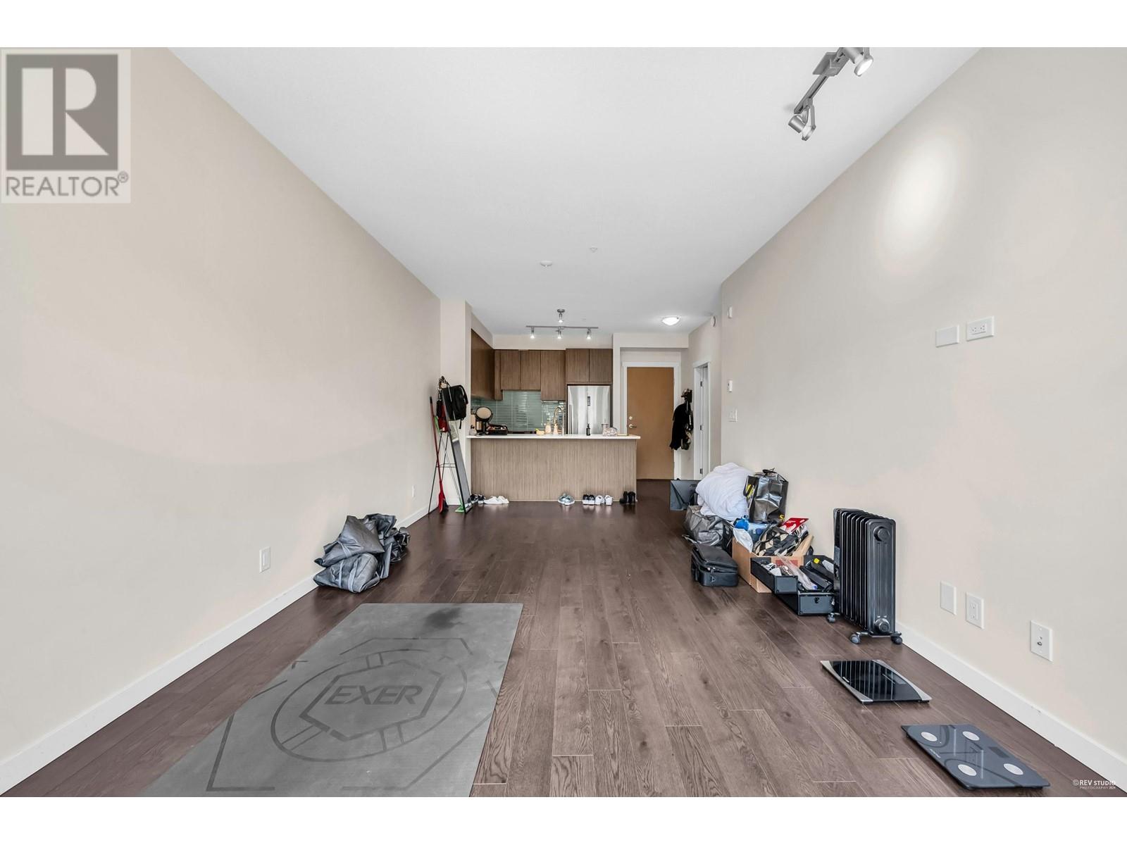 Photo 10 of 309 9877 University Crescent, Burnaby BC