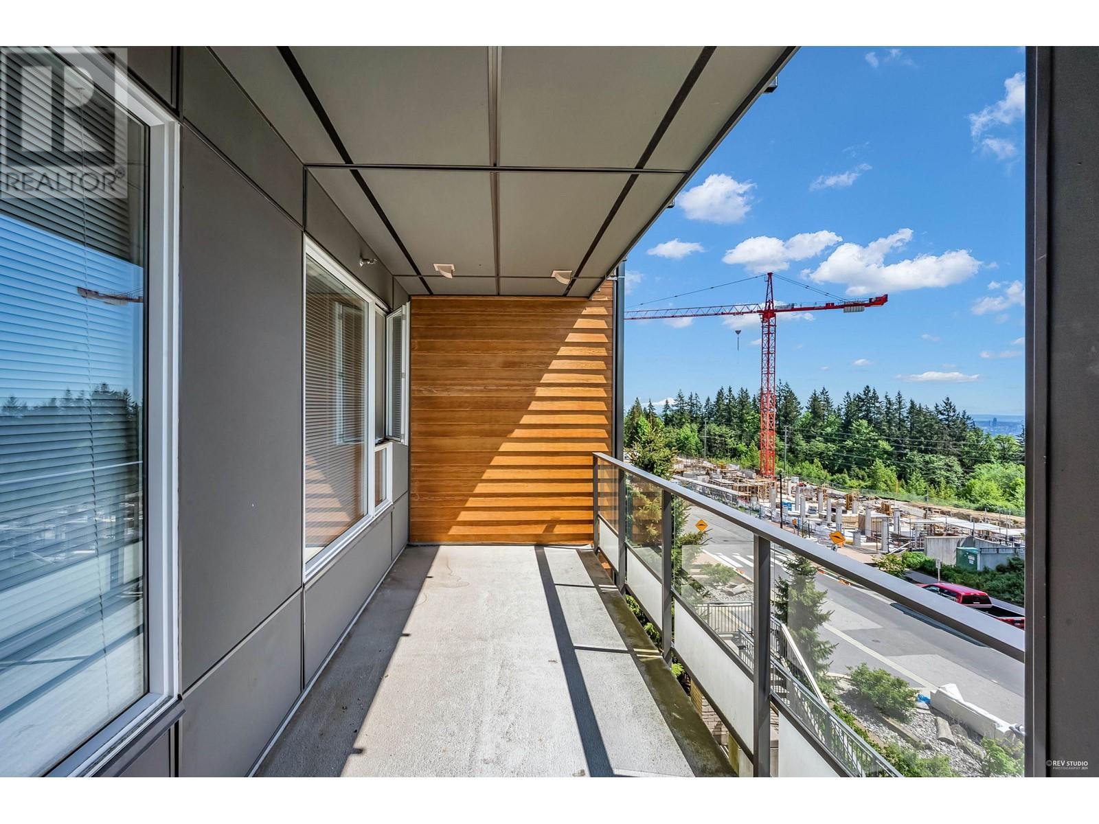 Photo 6 of 309 9877 University Crescent, Burnaby BC