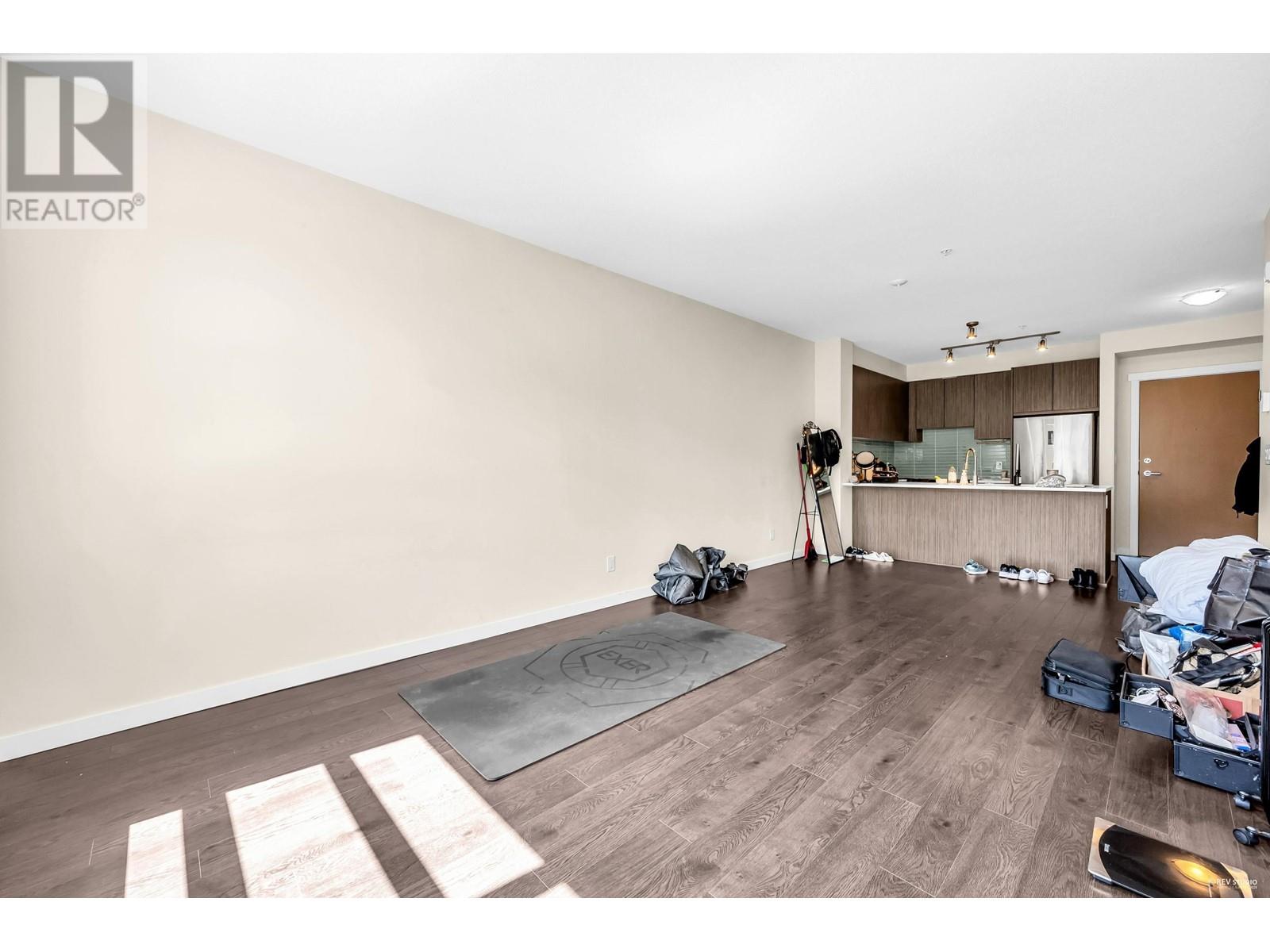 Photo 11 of 309 9877 University Crescent, Burnaby BC