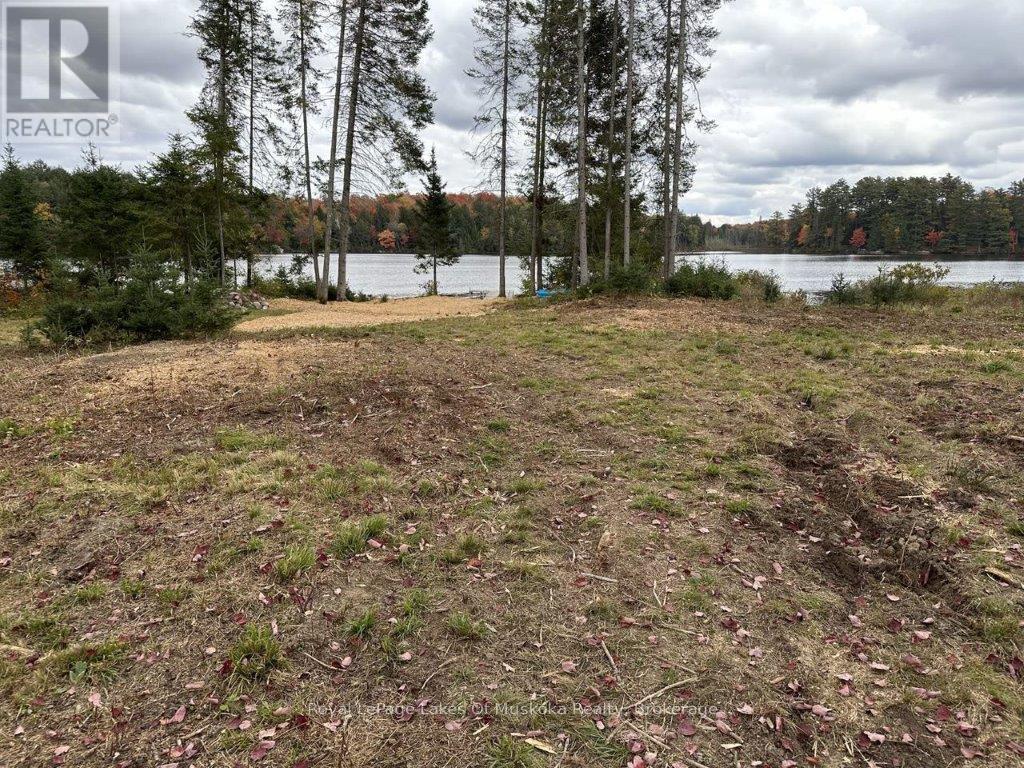 Photo 5 of 12 Maxwell Lane, Parry Sound Remote Area ON