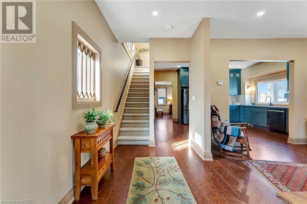 Photo 7 of 74 Lynnwood Avenue, Simcoe ON