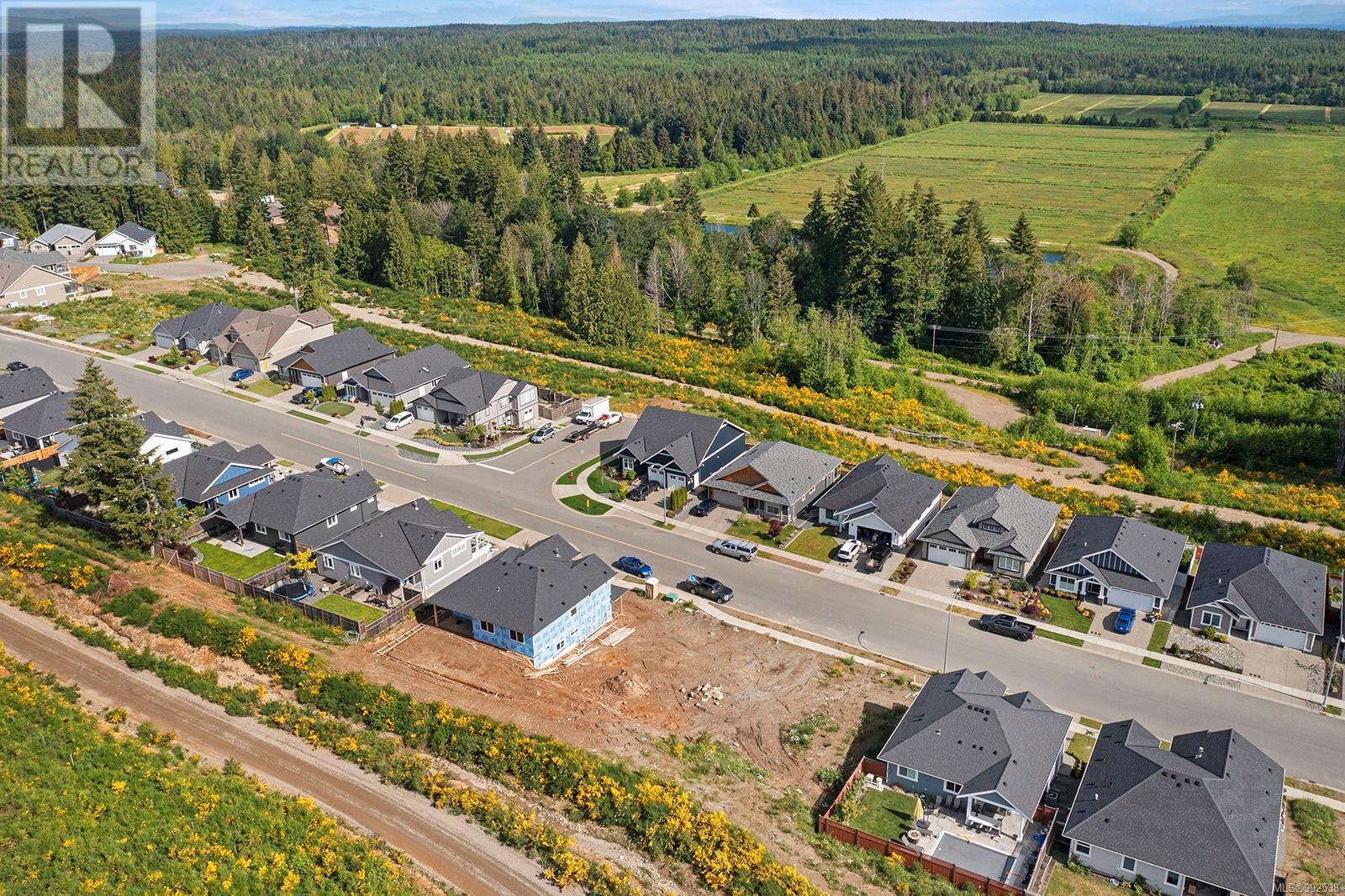 1423 Crown Isle Blvd, Courtenay real estate listing 992538