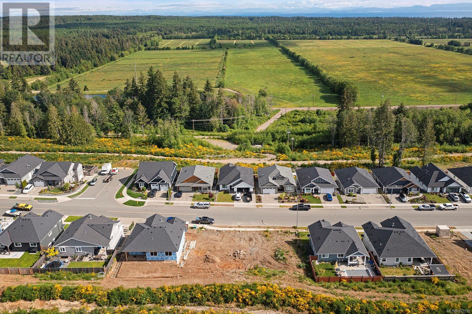 1423 Crown Isle Blvd, Courtenay real estate listing 992538