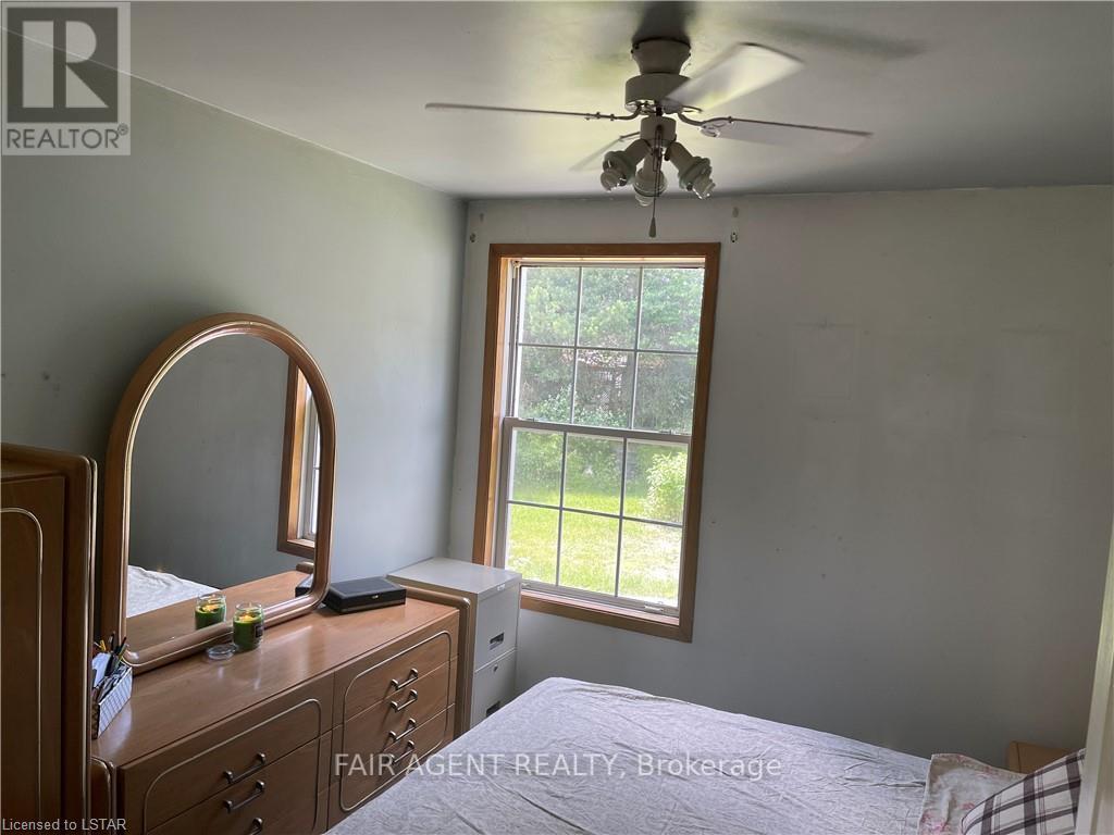Photo 37 of 2442 Highway 520, Magnetawan ON