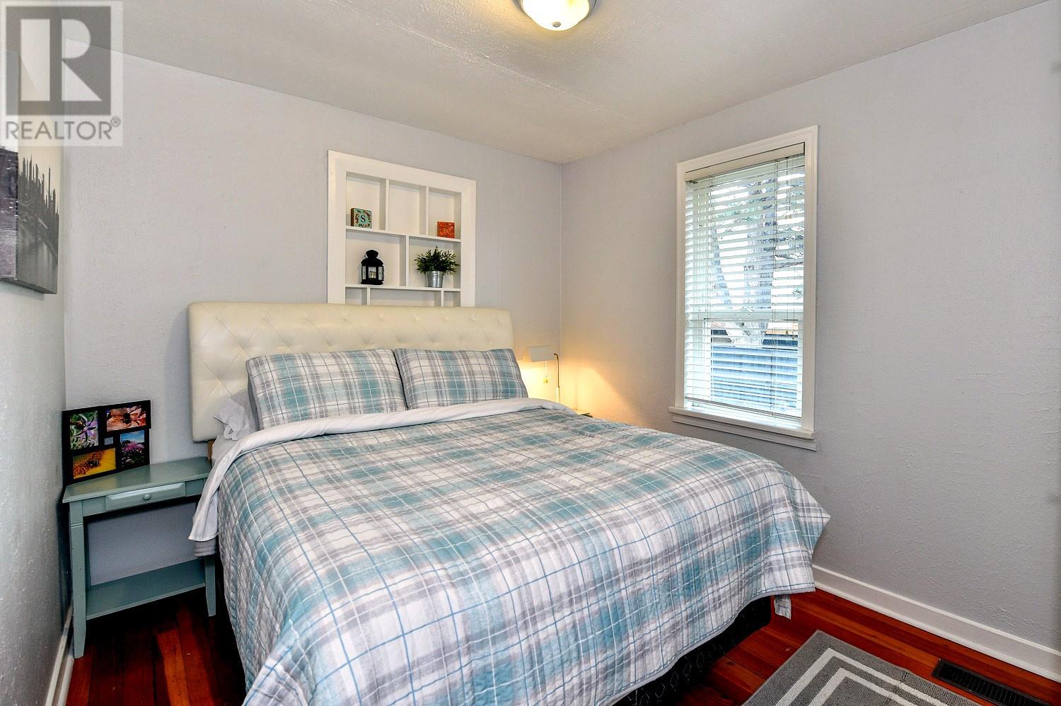  795 Elliot Avenue, Kelowna