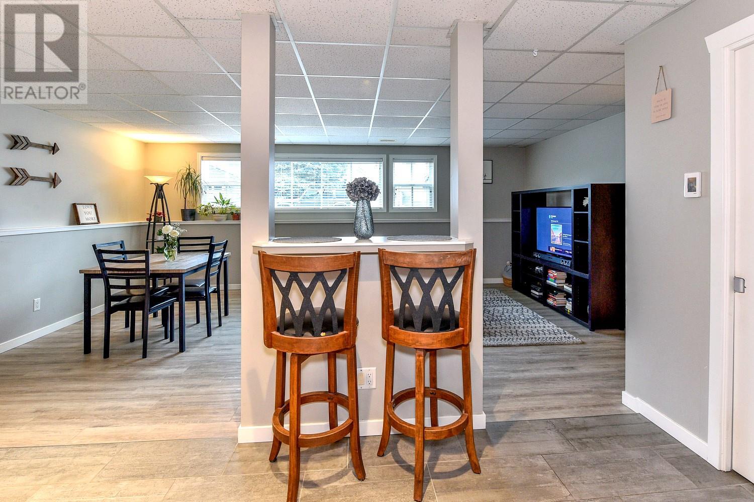  795 Elliot Avenue, Kelowna