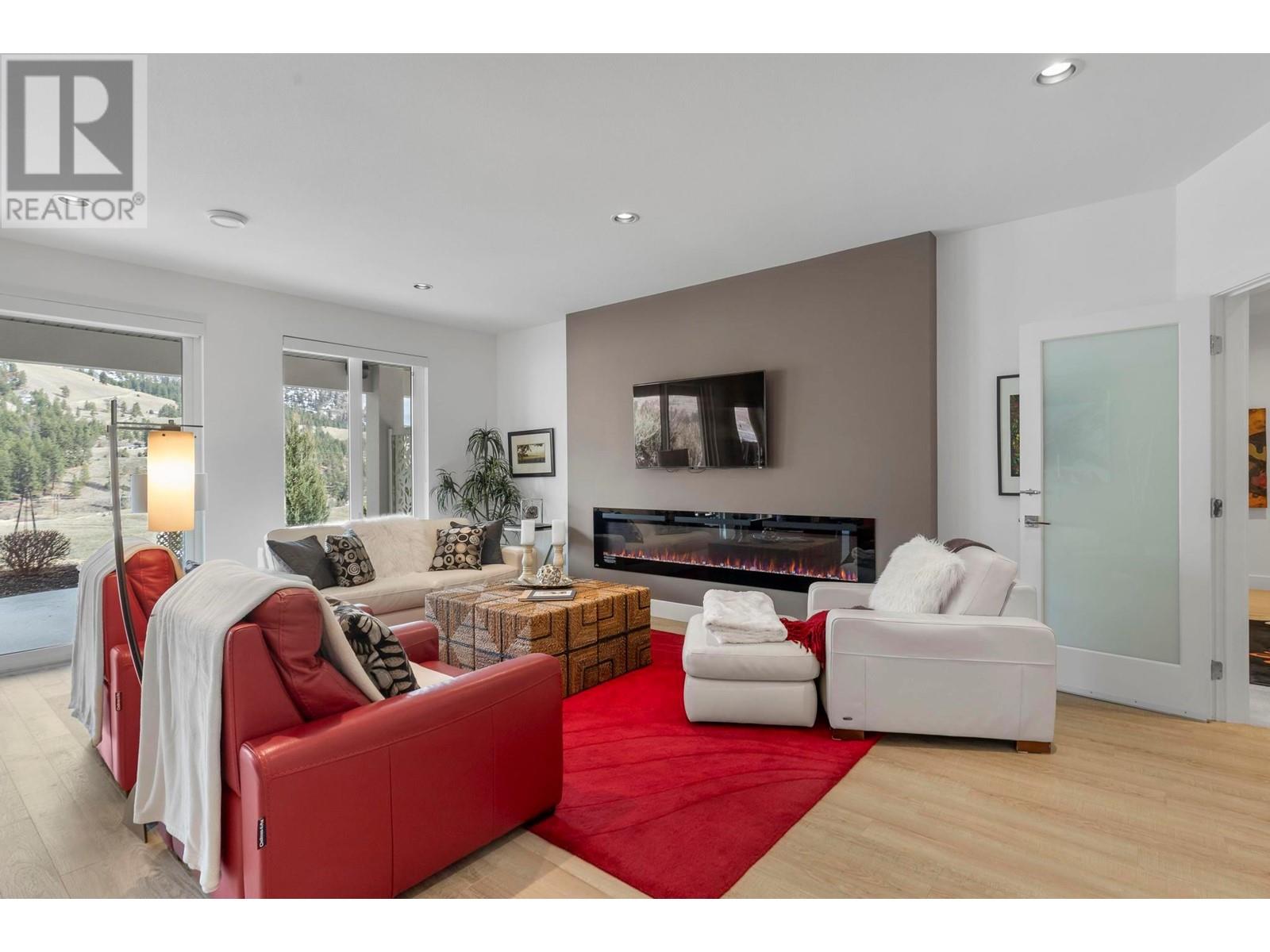  1098 Stockley Street, Kelowna