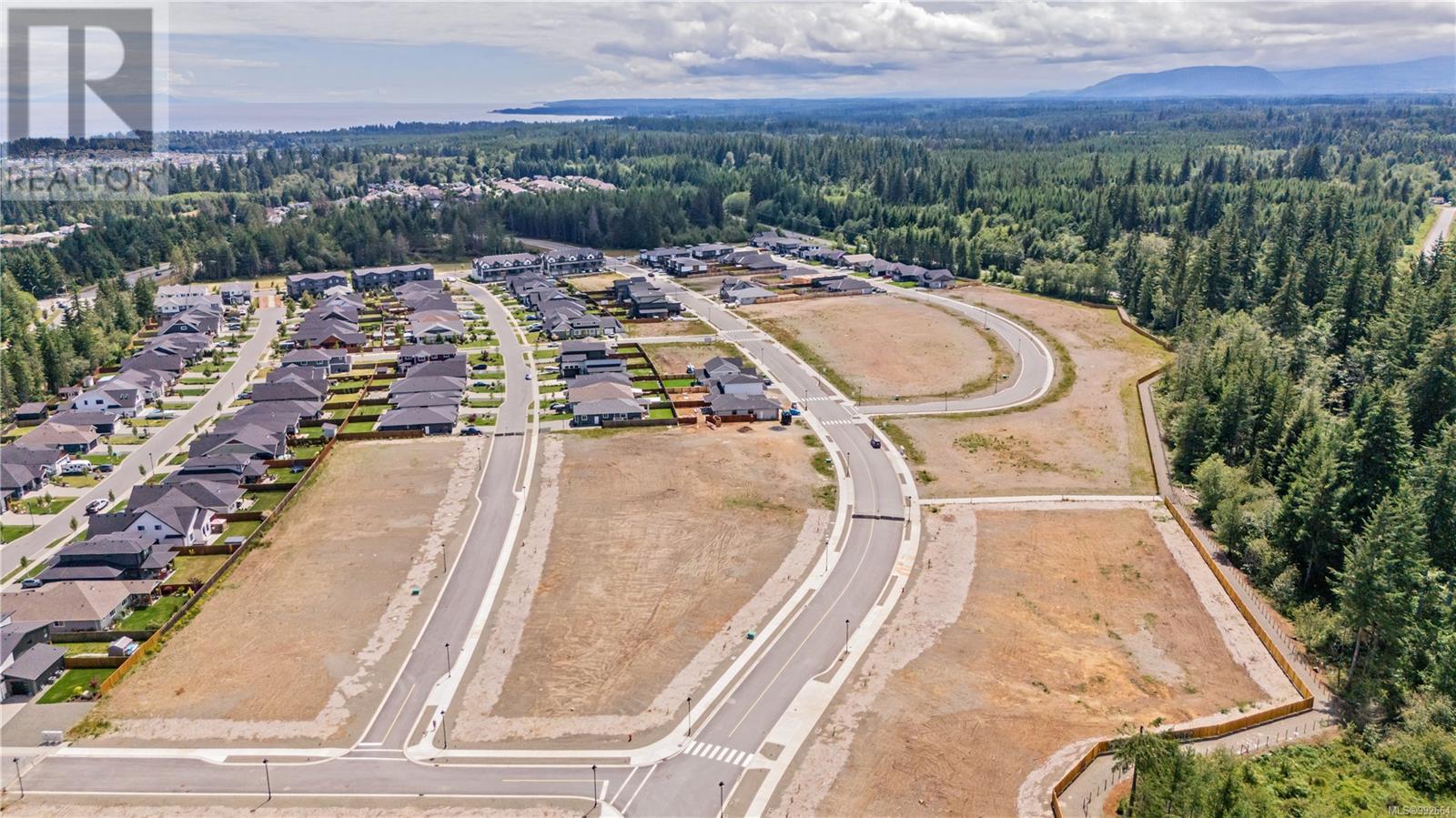 741 Beaver Creek Blvd, Campbell River real estate listing 992664