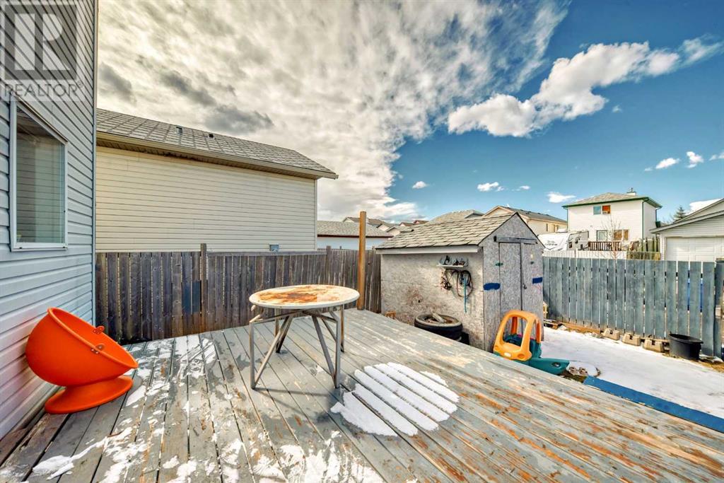 Single Family House for Sale in  Los Alamos Place NE Monterey Park Calgary 