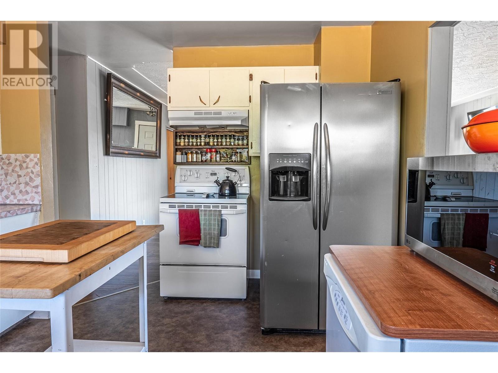 Photo 4 of 2220 Burnett Street Lot 7, Kelowna BC
