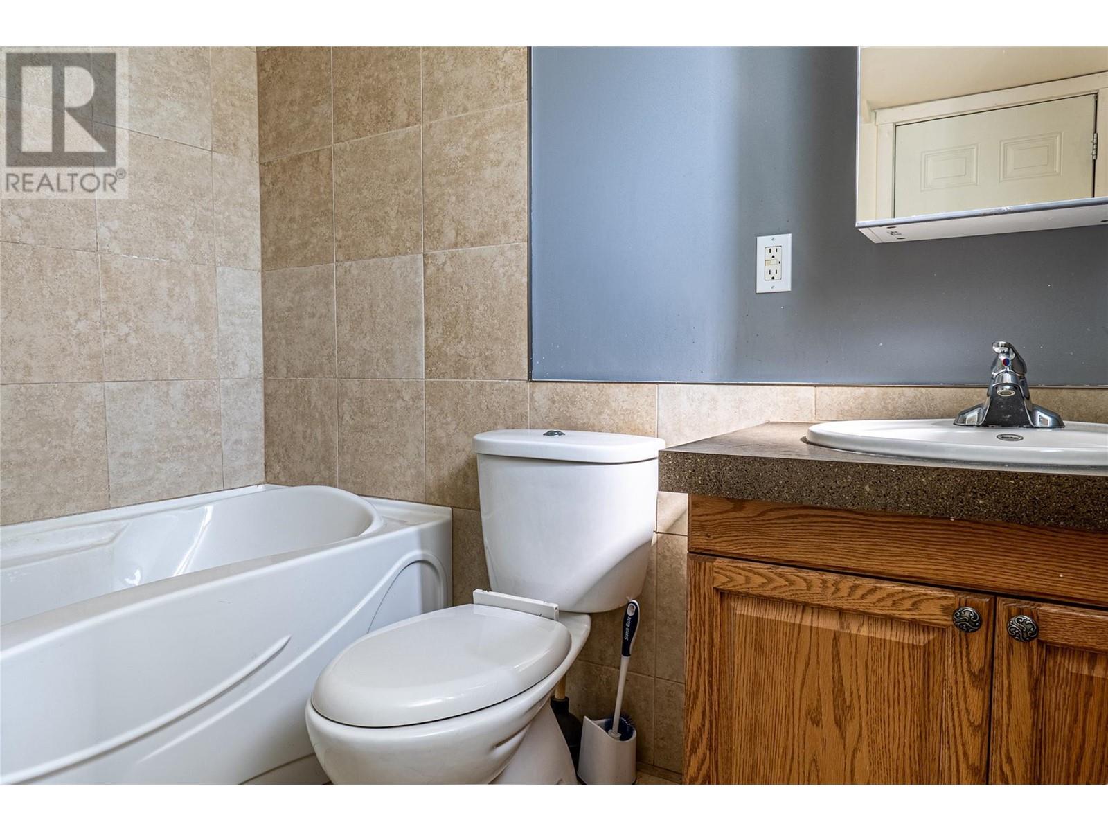 Photo 9 of 2220 Burnett Street Lot 7, Kelowna BC