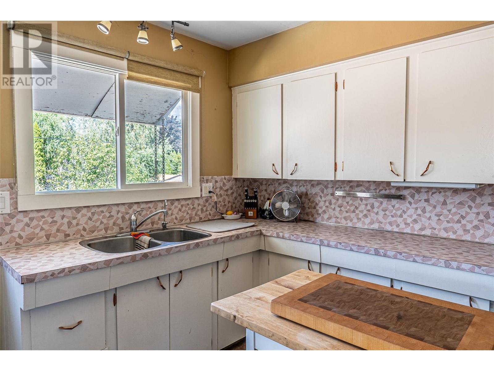 Photo 32 of 2220 Burnett Street Lot 7, Kelowna BC