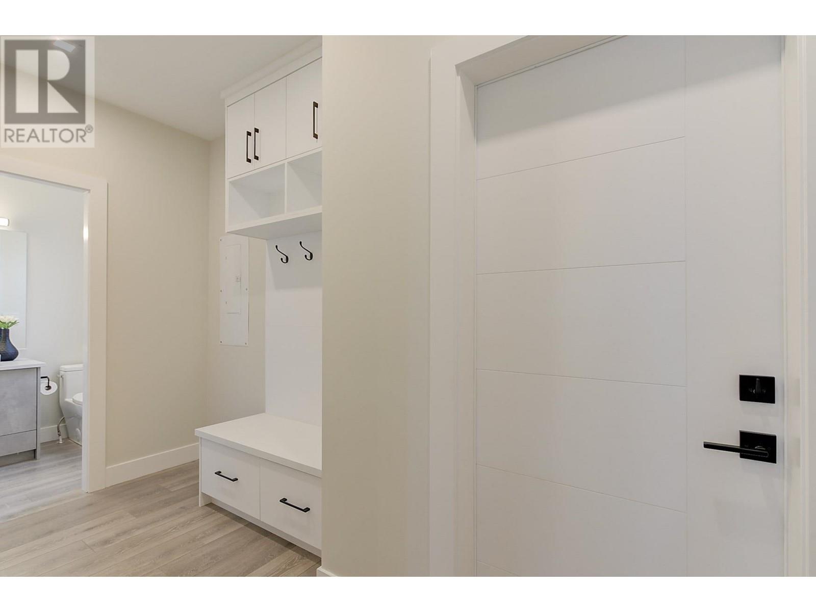  2169 Aberdeen Street, Kelowna