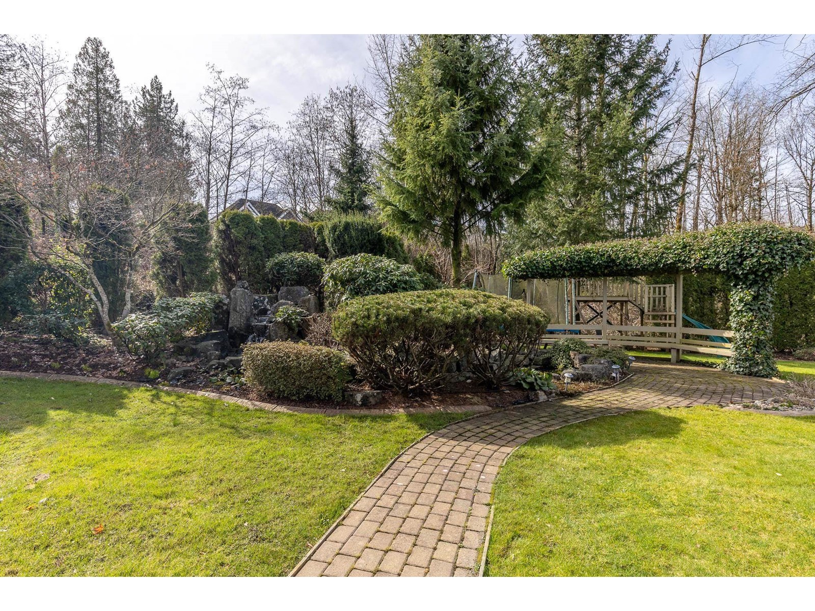 Photo 40 of 11239 162 Street, Surrey BC