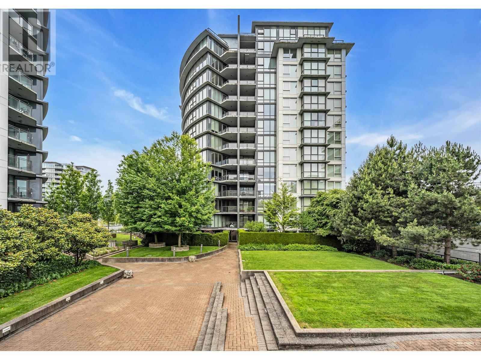 Photo 9 of 903 6068 No 3 Road, Richmond BC