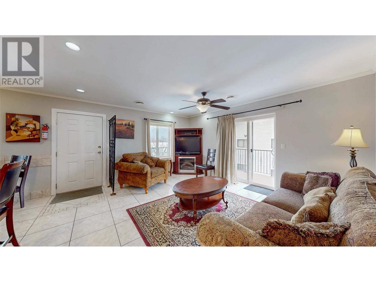 5815 Oleander (SL 46) Drive Unit# 500, Osoyoos