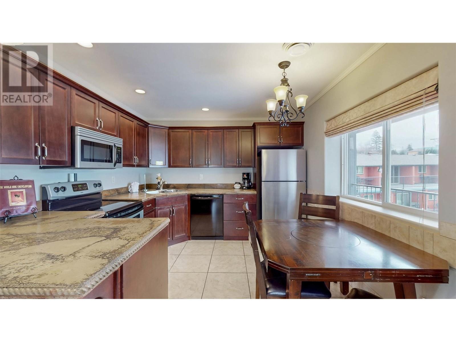 5815 Oleander (SL 46) Drive Unit# 500, Osoyoos