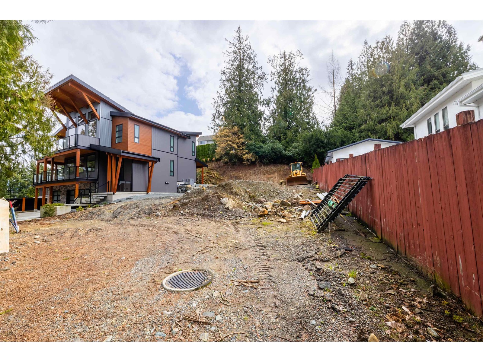 Photo 7 of 10117 Kenswood Drive Little Mountain, Chilliwack BC