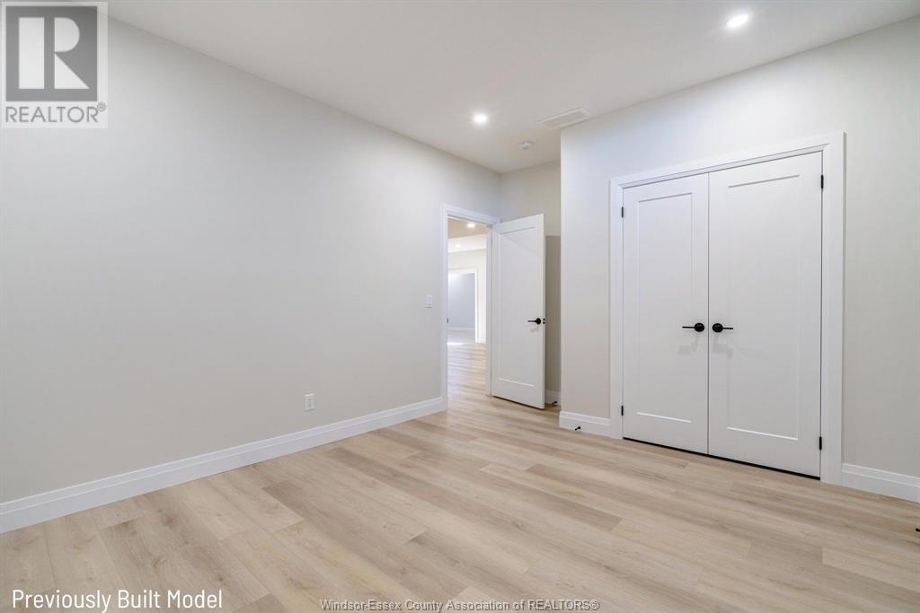 Photo 18 of 1641 Road 2 East, Kingsville ON
