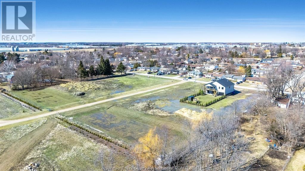 Photo 29 of 1641 Road 2 East, Kingsville ON