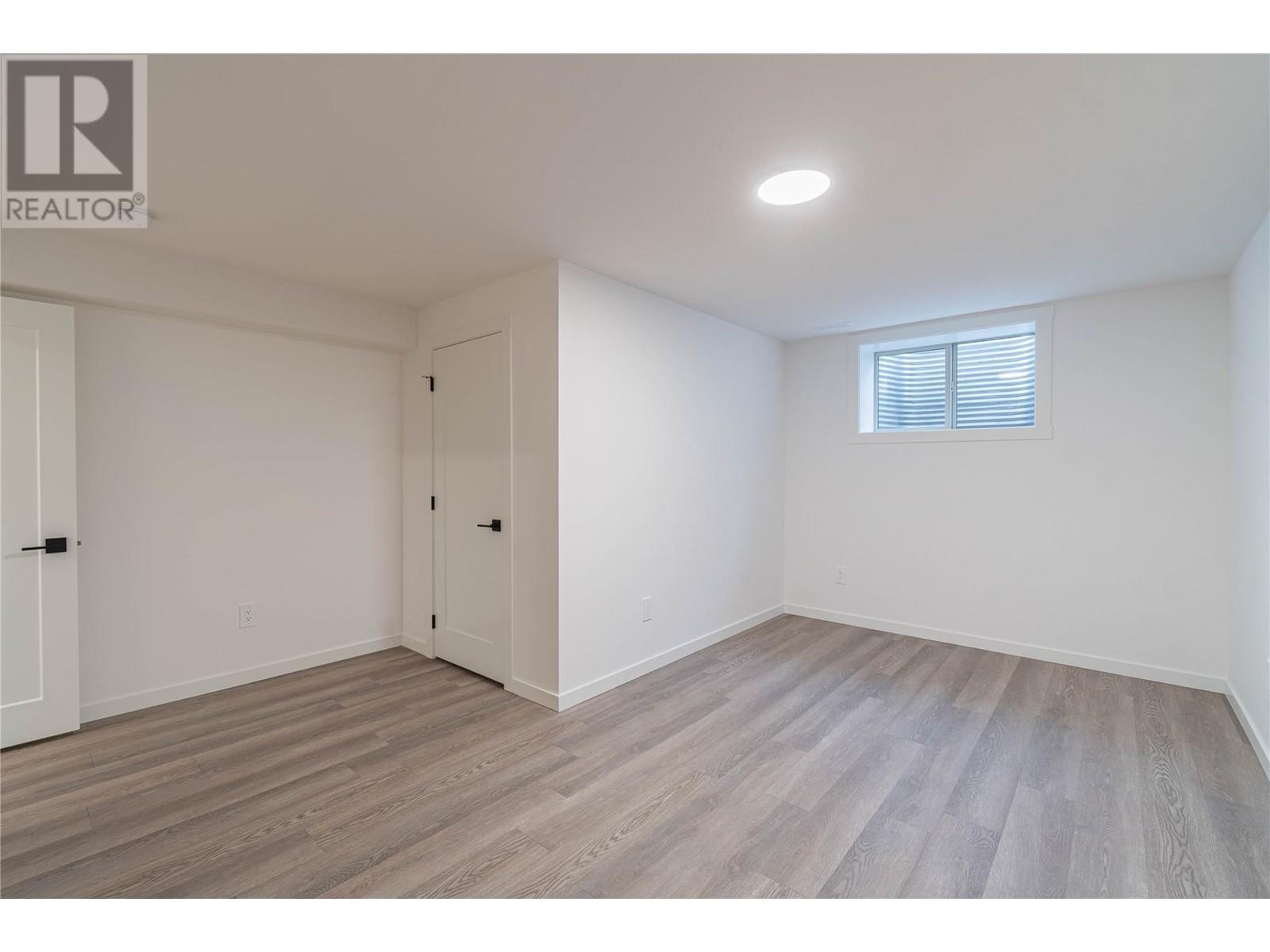 220 Shepherd Road Unit# 12, Chase