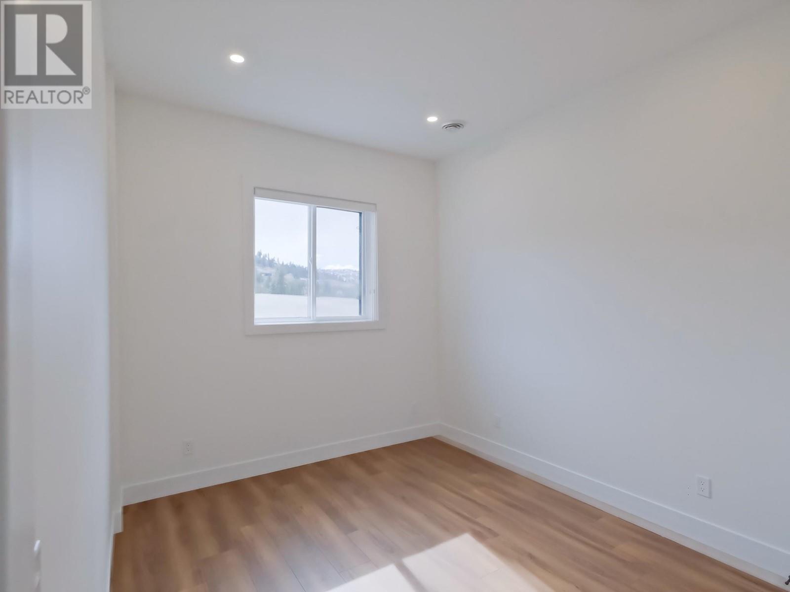  1097 ANTLER Drive, Penticton