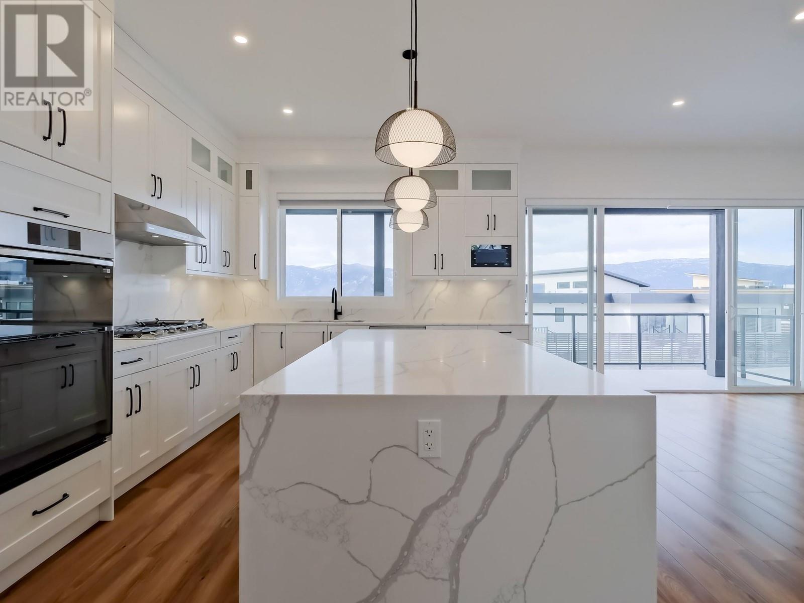  1097 ANTLER Drive, Penticton