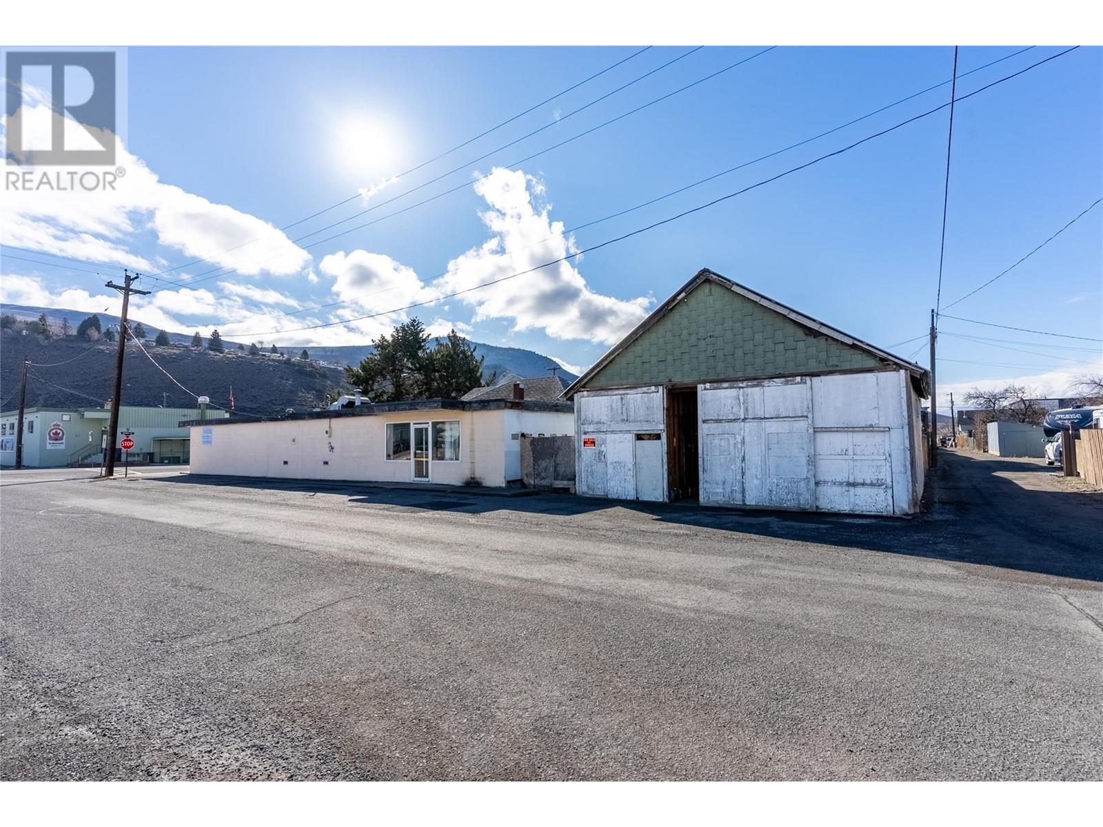 Photo 42 of 301 Brink Street, Ashcroft BC