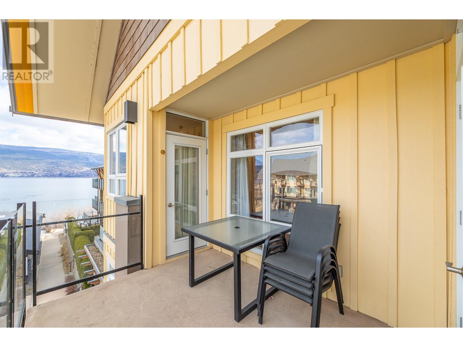 629 12811 LAKESHORE Drive South, Summerland