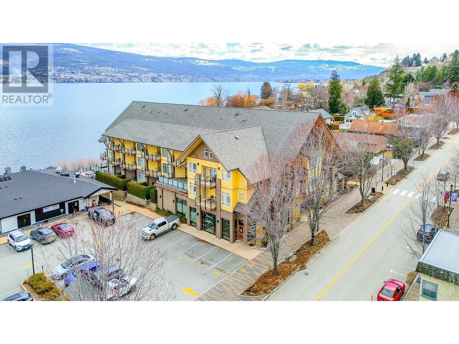 629 12811 LAKESHORE Drive South, Summerland