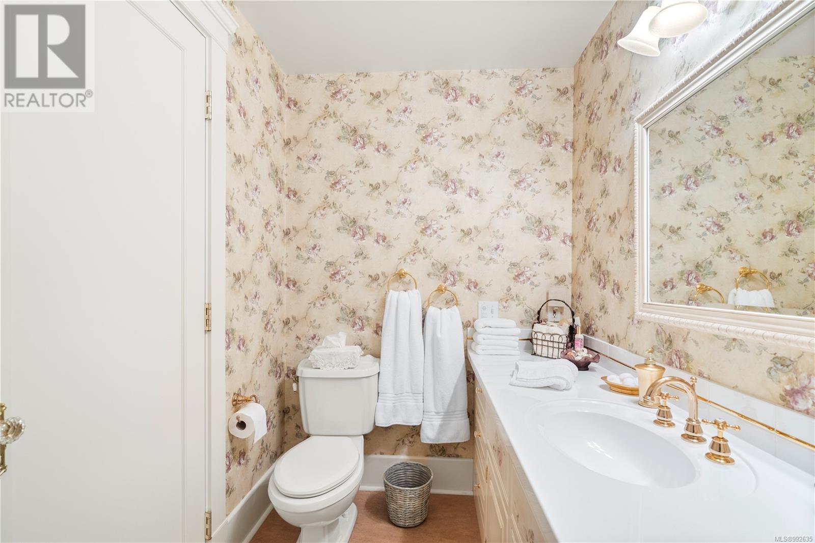 Single Family House Character for Sale in   Pemberton Rd Victoria 