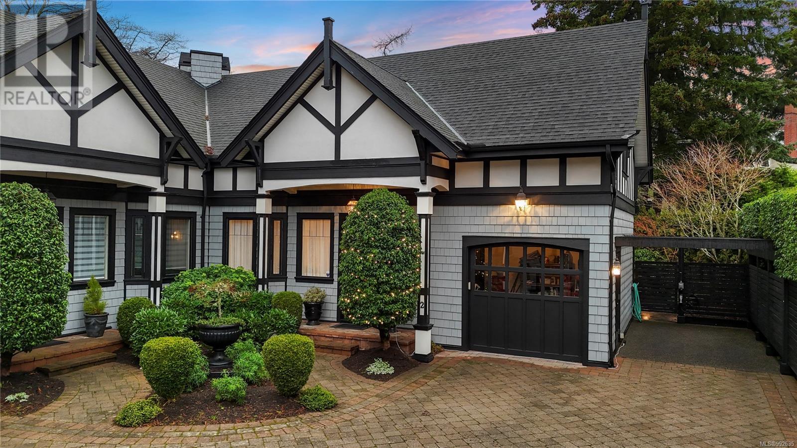 Single Family House Character for Sale in   Pemberton Rd Victoria 