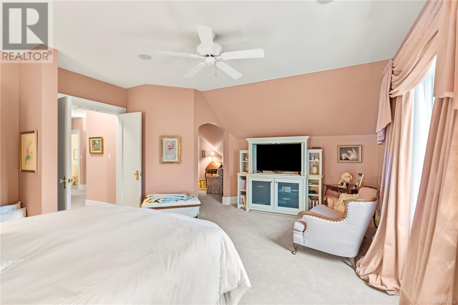 Single Family House Character for Sale in   Pemberton Rd Victoria 
