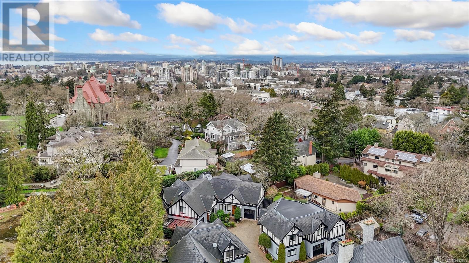 Single Family House Character for Sale in   Pemberton Rd Victoria 