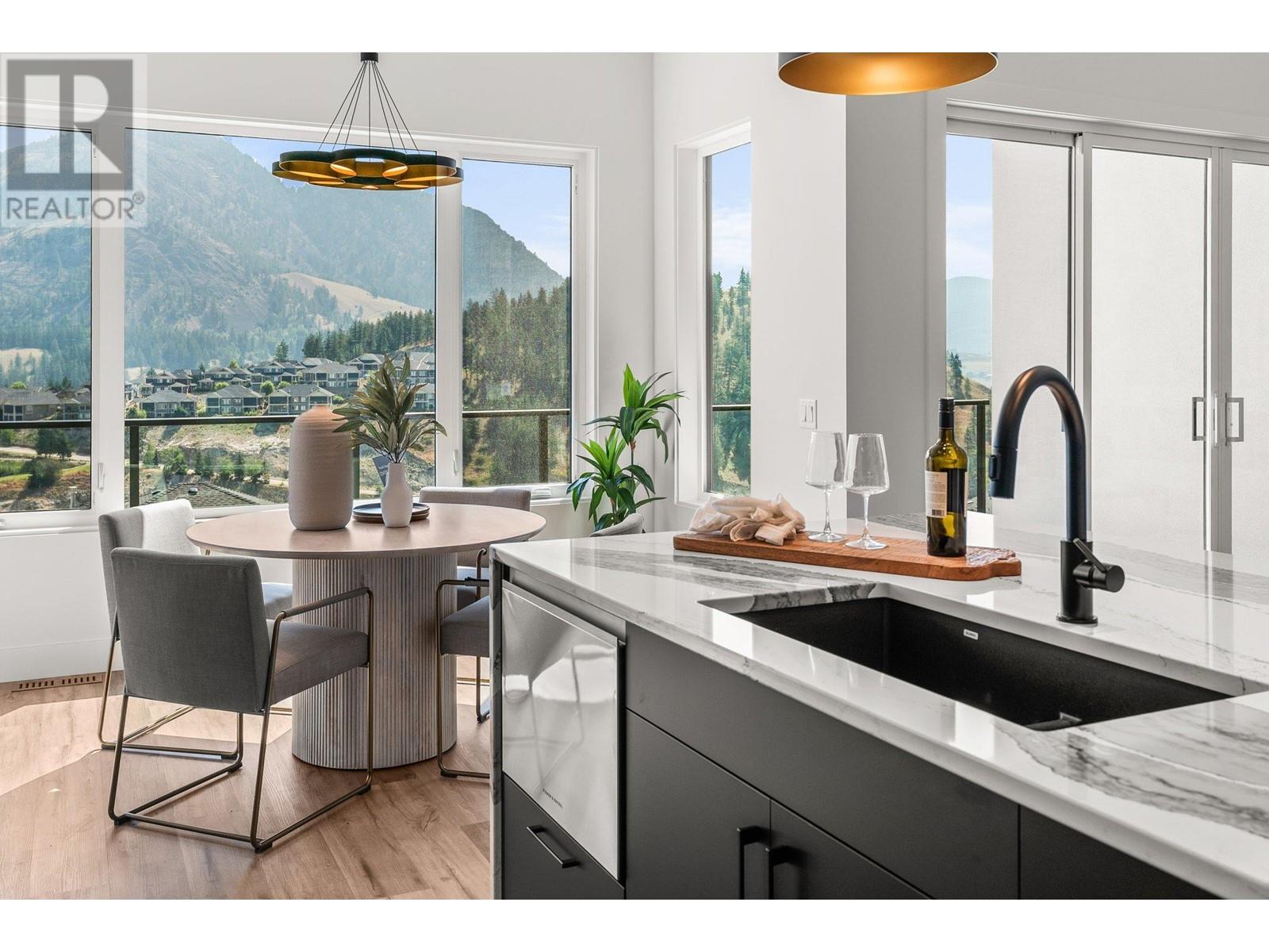  901 Melrose Street, Kelowna