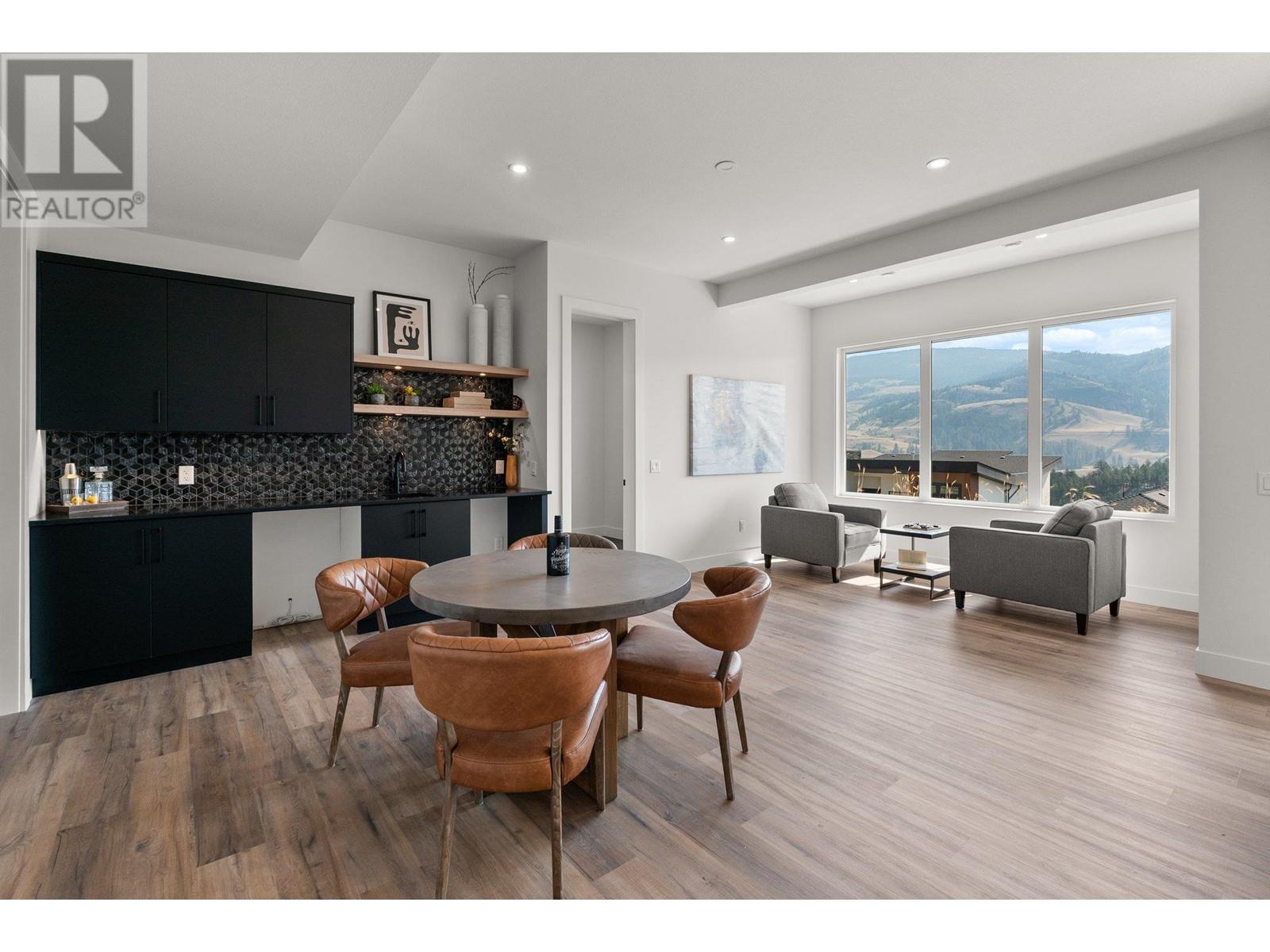  901 Melrose Street, Kelowna