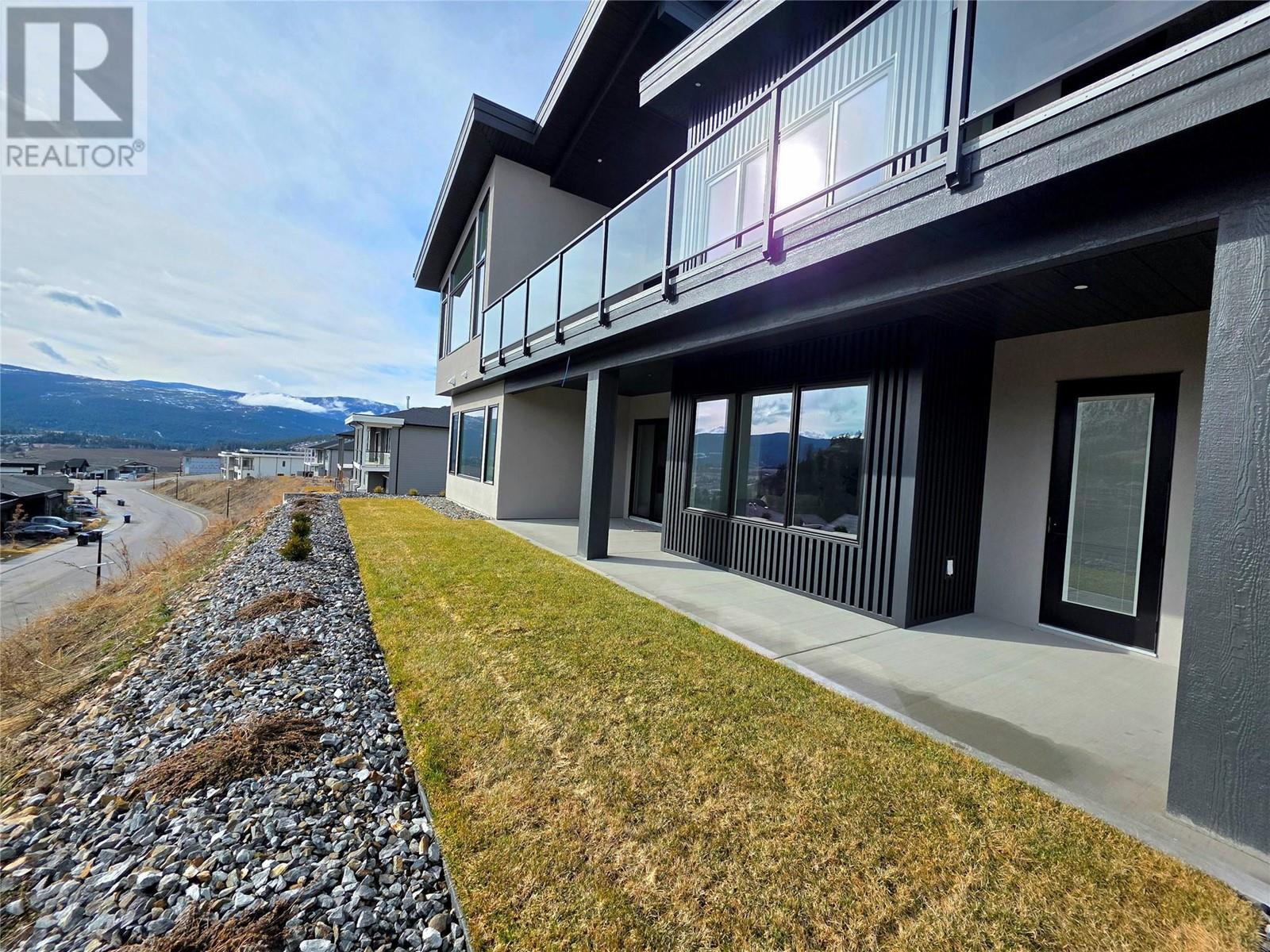  901 Melrose Street, Kelowna